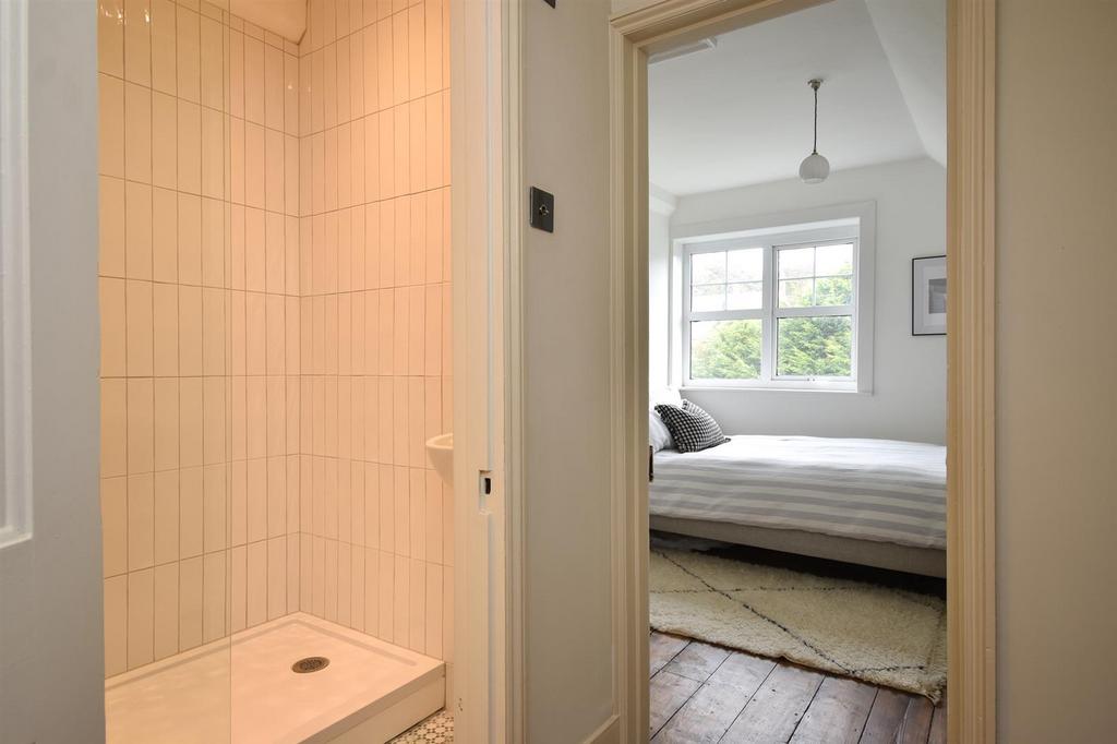 Bedroom & shower room