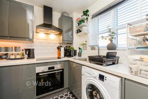 1 bedroom ground floor flat for sale, Longtown Court, Dartford DA2