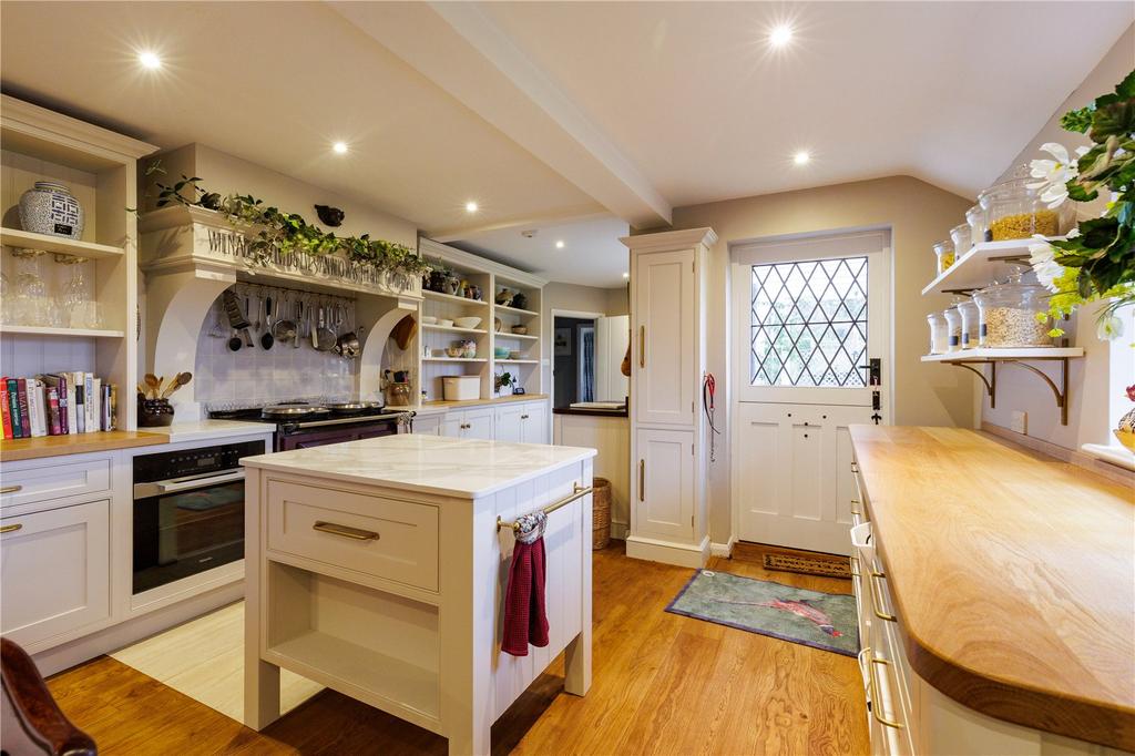 Kitchen/Breakfast