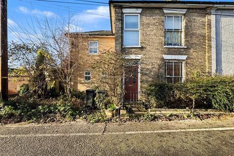 4 bedroom semi-detached house for sale, Childer Road, Stowmarket, IP14