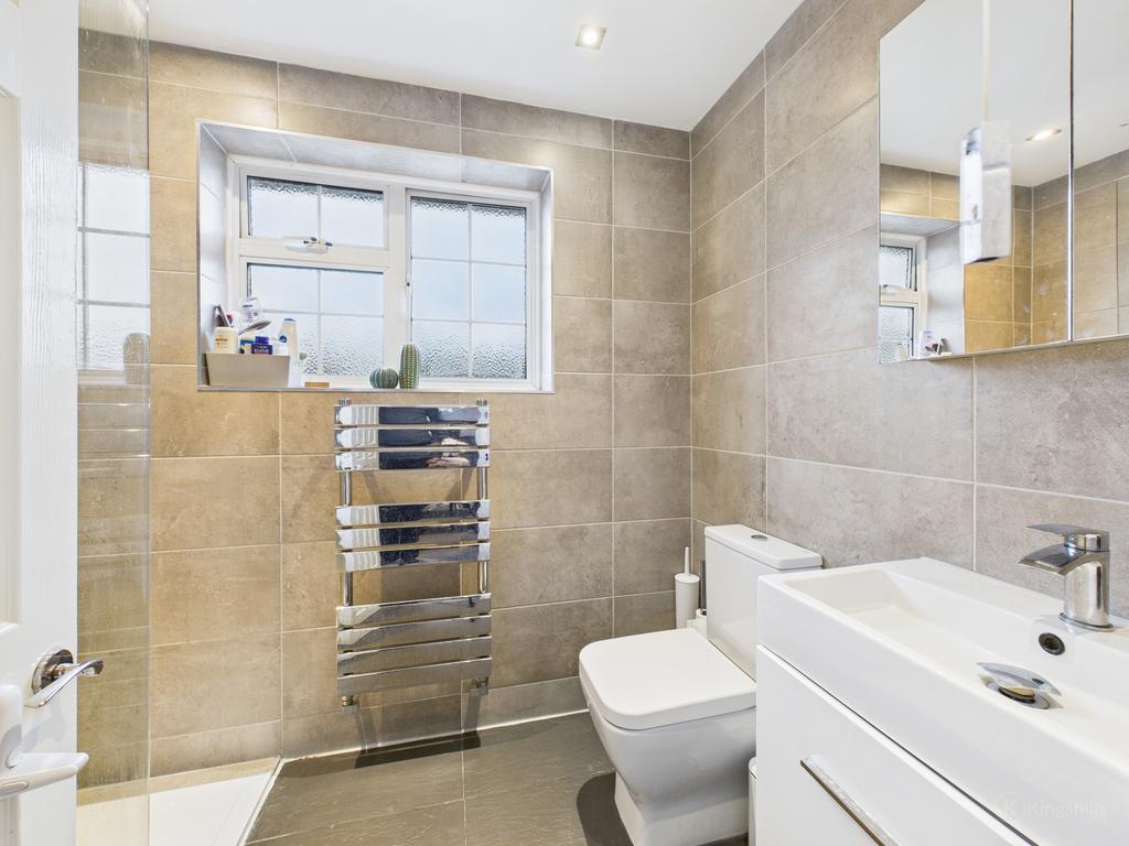 Ensuite
