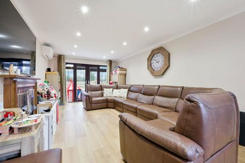 undefined, Smallfield Road, Horley RH6