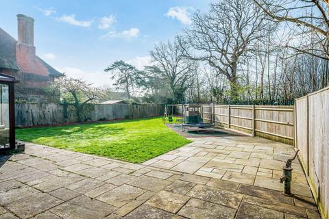 undefined, Smallfield Road, Horley RH6
