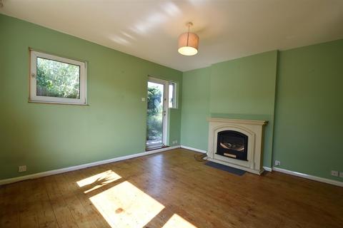 2 bedroom detached bungalow to rent, Glyne Barn Close, Bexhill-On-Sea