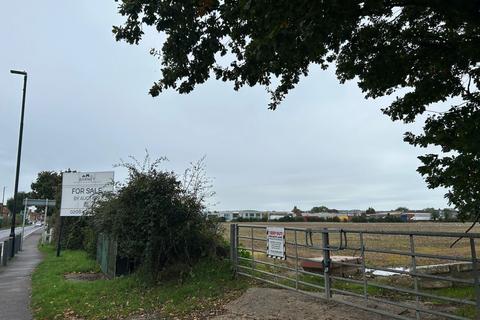 Land for sale, Heathrow Airport, Hatch Lane,, Heathrow, West Drayton, UB7
