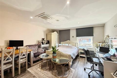 Studio for sale, High Street, Crowthorne, Berkshire