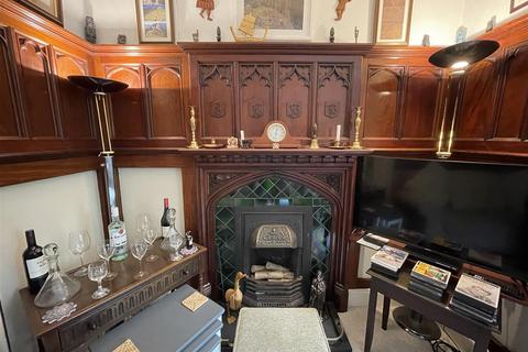 undefined, Hughendon Manor, Salisbury SP5