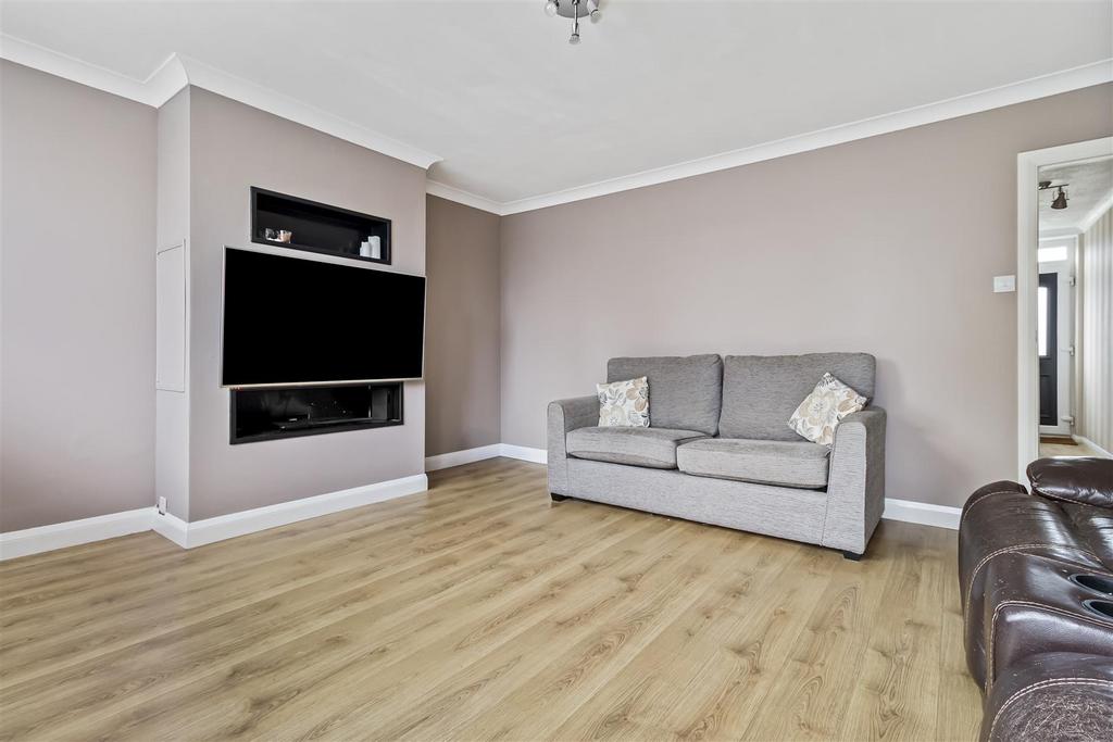 3 Radnor Roads-011.JPG