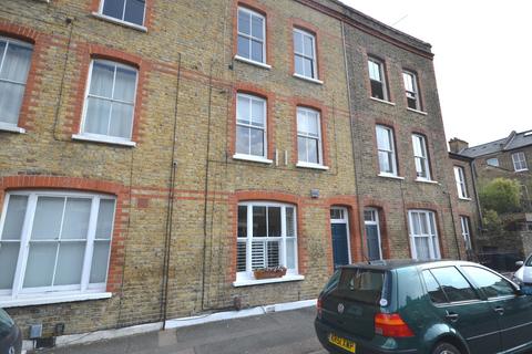 2 bedroom flat to rent, Gibson Street Greenwich SE10