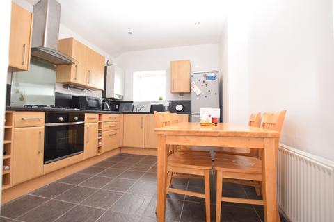 2 bedroom flat to rent, Gibson Street Greenwich SE10