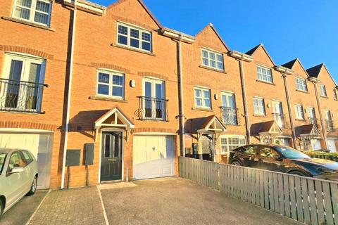 4 bedroom townhouse for sale, Lowther Drive, Darlington