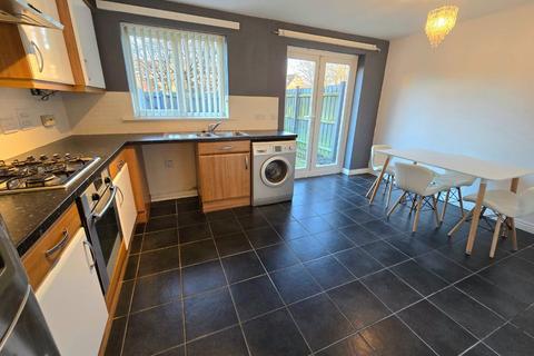 4 bedroom townhouse for sale, Lowther Drive, Darlington