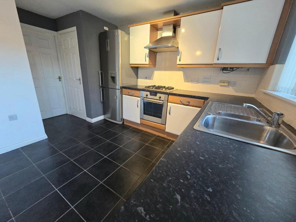 Kitchen 2