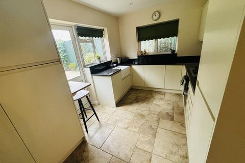 3 bedroom detached bungalow for sale, Sutcliffe Drive, Harbury, Leamington Spa