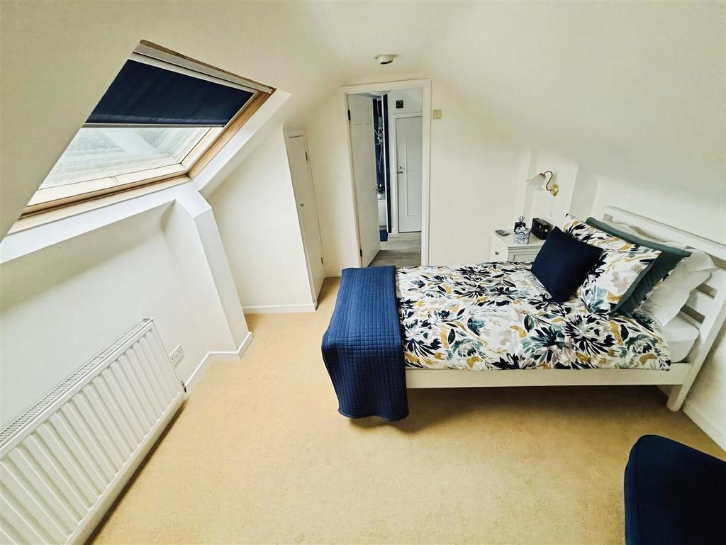 Bedroom One.jpg