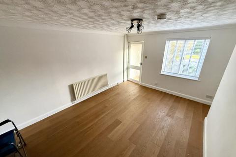 undefined, Grafton Close, Whitehill GU35