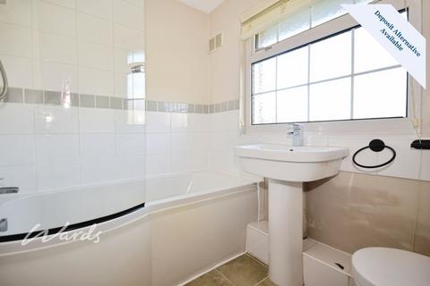 2 bedroom semi-detached house to rent, The Churchlands New Romney TN28