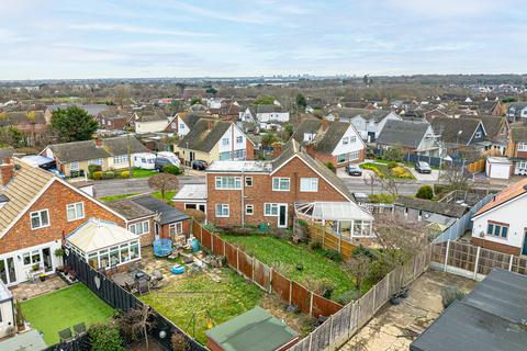 3 bedroom semi-detached house for sale, Heycroft Road, Hockley, SS5