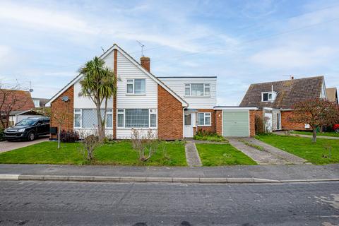 Heycroft Road, Hockley, SS5