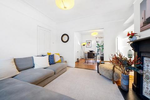 3 bedroom terraced house for sale, Elm Park, SW2