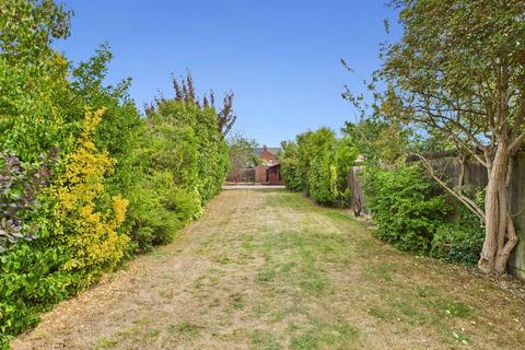 3 bedroom semi-detached house for sale, Gladstone Road, Linden, Gloucester