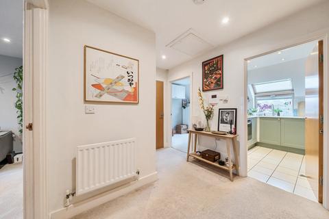 2 bedroom property for sale, Hayes Grove, London, SE22