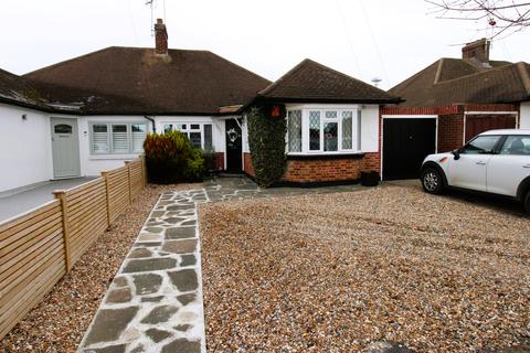 St. Albans Avenue, Upminster RM14