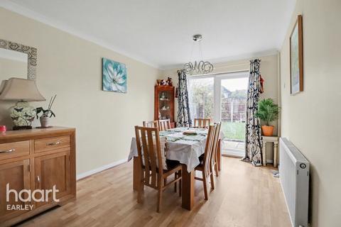 undefined, Stilton Close, READING