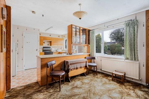 3 bedroom semi-detached house for sale, Horsenden Road, High Wycombe HP13
