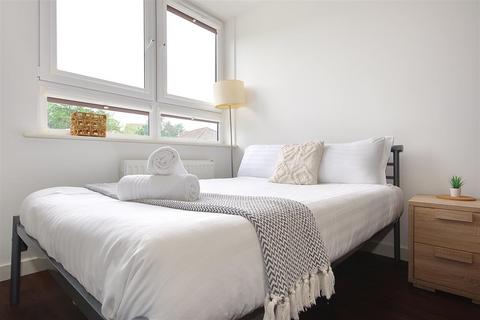 Studio to rent, Flat 10 Hill House, Bournemouth BH1