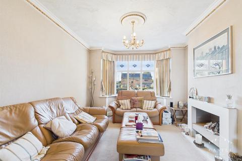 3 bedroom semi-detached house for sale, Ashby Road, Hinckley
