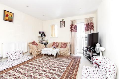 2 bedroom flat to rent, Uxbridge Road, Hayes