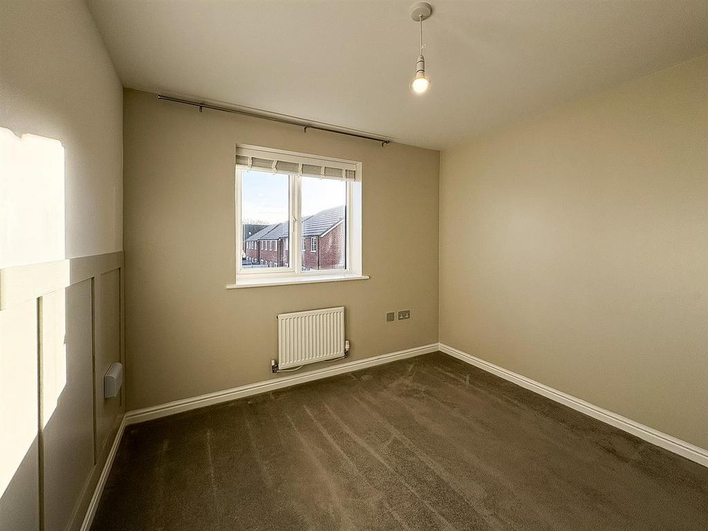 Bedroom 2-1.jpg