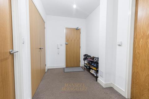 undefined, London Road, Crawley RH10