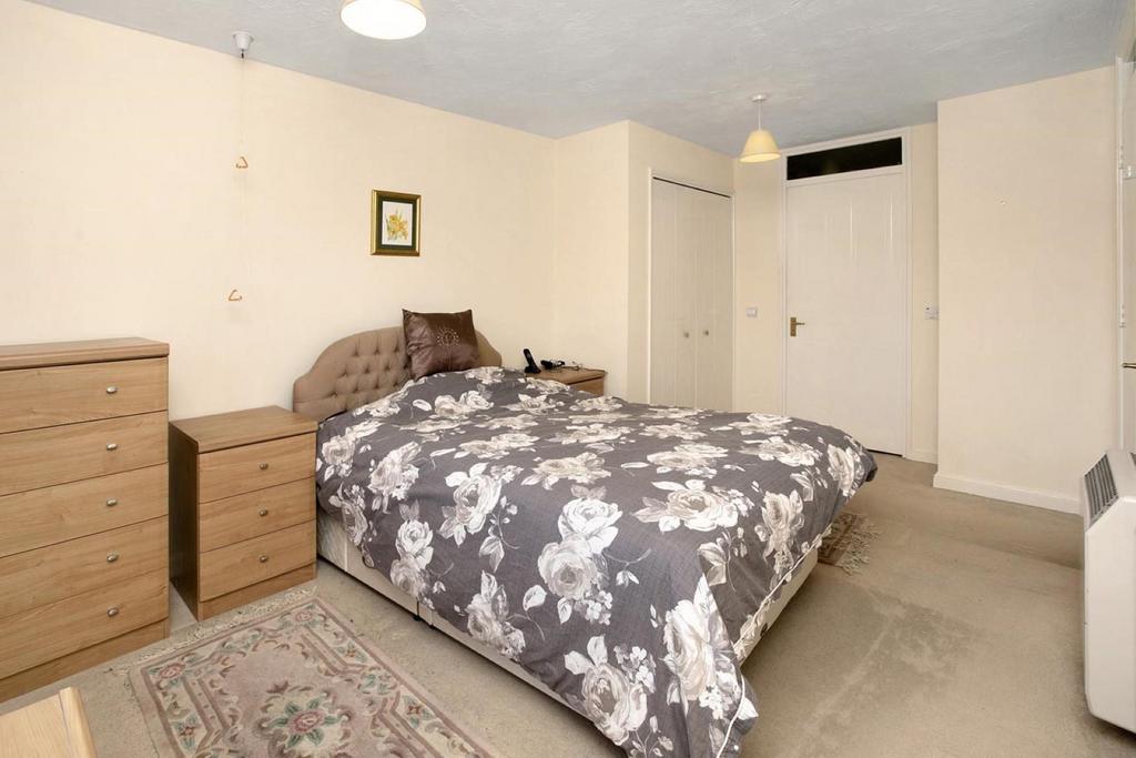 Bedroom One v1 (Large).jpg