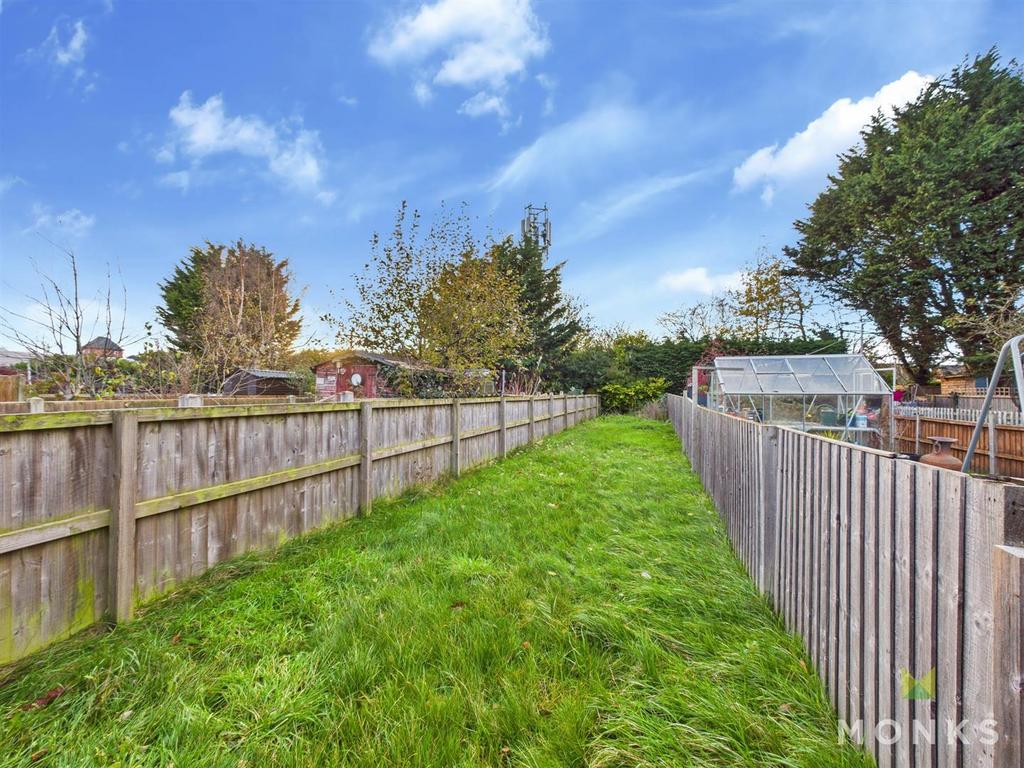 CAM01348 G0-PR0775-STILL008.jpg