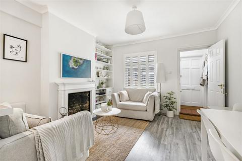 2 bedroom terraced house to rent, York Road, Kingston Upon Thames KT2