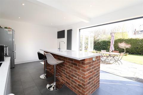 undefined, Grange Close, Full Sutton