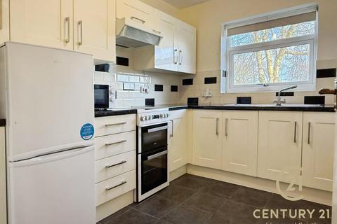 2 bedroom apartment for sale, Sylvan Court, Woolton, Liverpool, L25