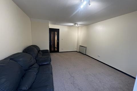 undefined, Deerhurst Close, Feltham TW13