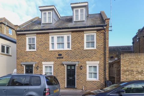 Adrian Square, Westgate-on-Sea, Kent, CT8