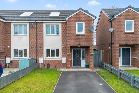 3 bedroom end of terrace house for sale, Belvedere Road, Newton-Le-Willows, WA12