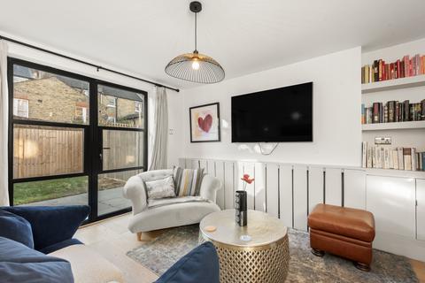 2 bedroom apartment for sale, Thornton Avenue, SW2
