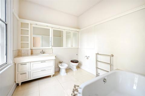 4 bedroom apartment to rent, 1-4 Eaton Square, London, SW1W