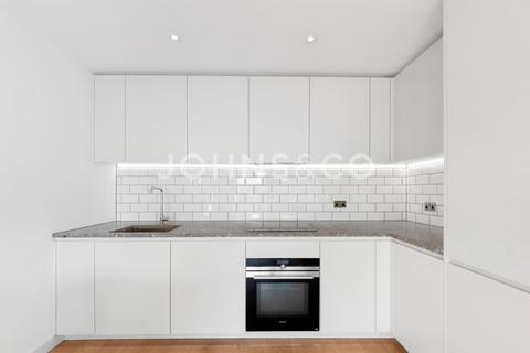 2 bedroom apartment to rent, Upper Riverside, Greenwich Penisnula, London, SE10