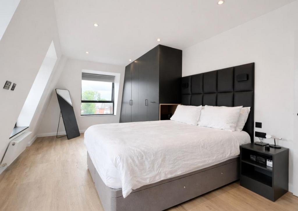 Bed 1.png