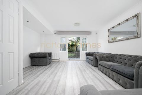 undefined, Colenso Drive, Mill Hill, NW7