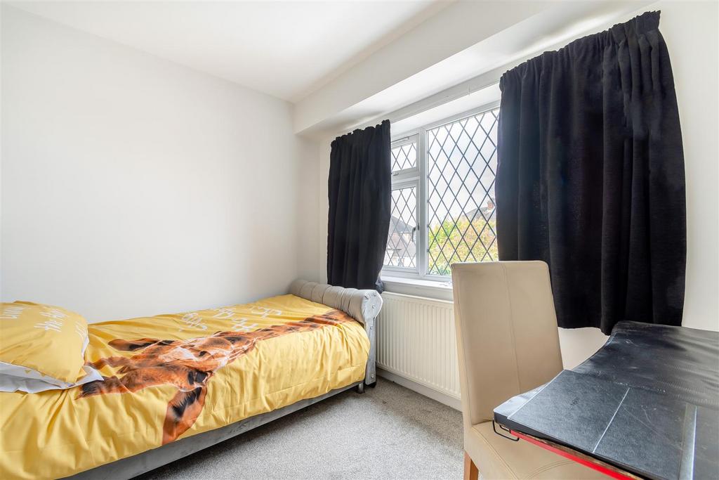 8608373-interior28.jpg