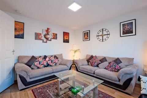 3 bedroom semi-detached house for sale, Locomotive Drive, Larkhall