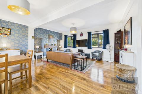 4 bedroom semi-detached house for sale, Darvel Down, Netherfield, Battle